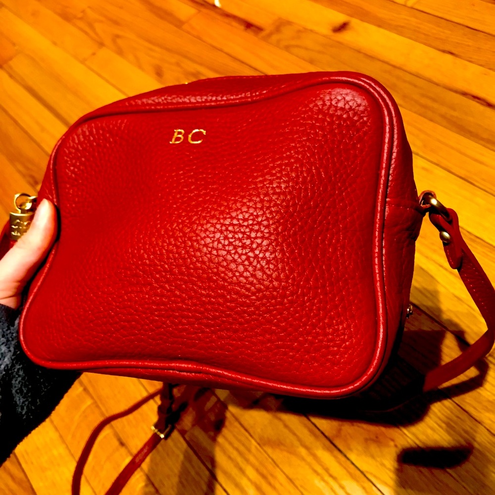👹Gigi NY Madison Camera Pebble Grain Leather Messenger Crossbody vibrant